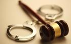 男子收养5岁女童长期性侵，被判死刑