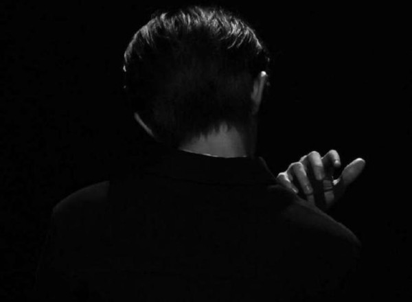 曝男演员通过剧组恋爱升咖，曾舜晞、田栩宁、王鹤棣等无辜躺枪