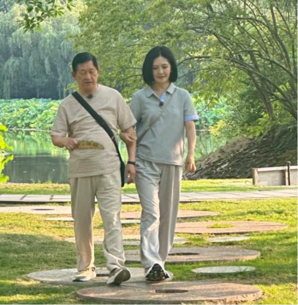 谢娜已经自己治愈了 重获新生魅力依旧