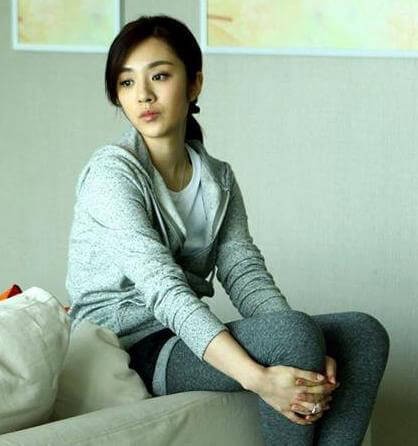 胡歌的老婆王晓晨性感旧照被扒 个人资料家庭背景曝光 第8张