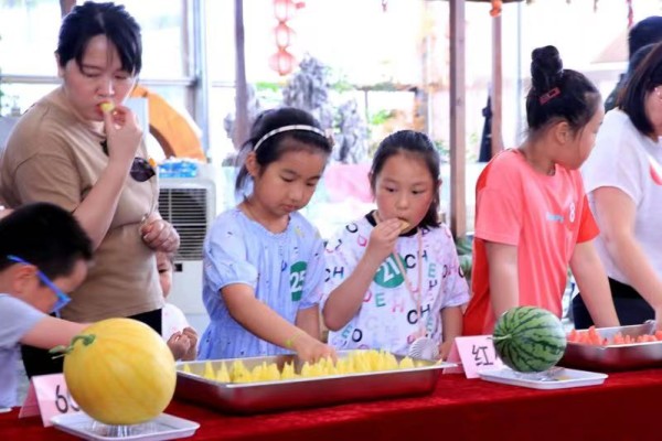 黑料吃瓜网51：让你轻松掌握娱乐圈最热八卦，时刻跟上潮流脉搏！