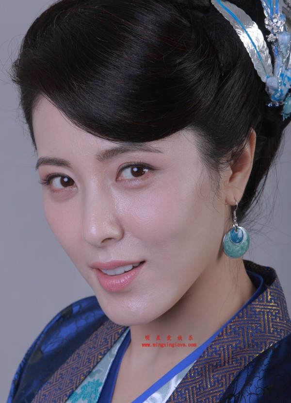 曾黎《古剑奇谭》角色定妆照拍摄花絮照片，剧中古装造型，面部特写，高清4K分辨率原图无修生图下载（至尊）