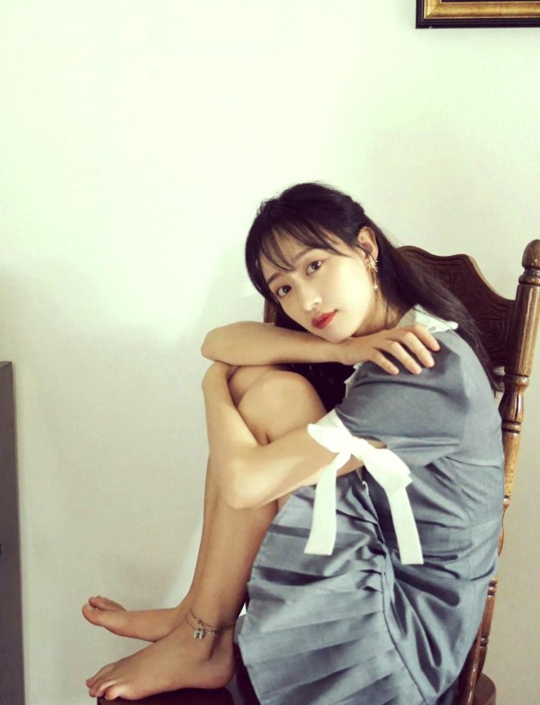 黄婷婷：从偶像到演员的蜕变之路：真实与魅力的共鸣