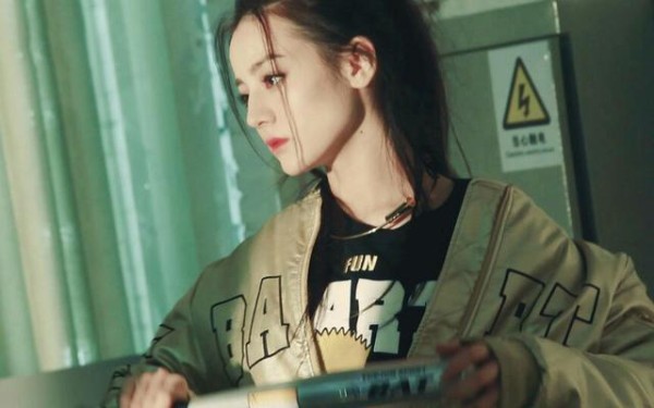 明星势力榜Top10：杨紫逆袭前三，朱一龙第六，第一不得不服