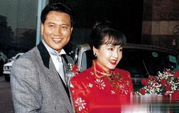 以为没关系，其实是前任的演员，离婚多年才知晓，哪对最可惜