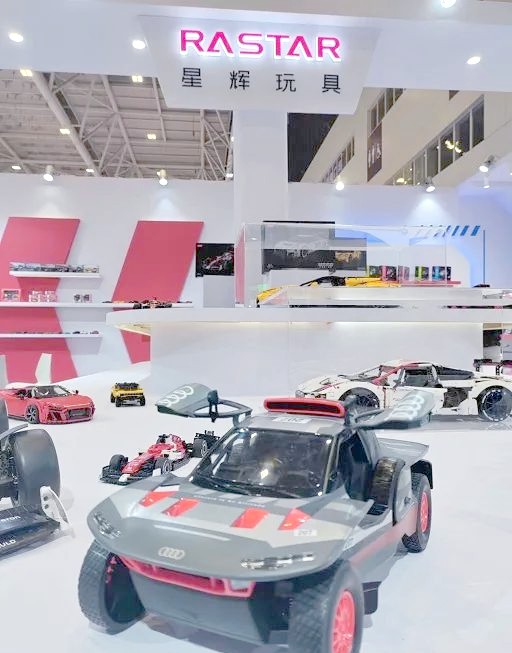星辉娱乐持续推动智能化转型，玩具业务展现新活力