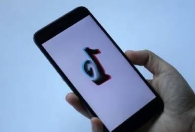 抖音（TikTok）应用界面显示。