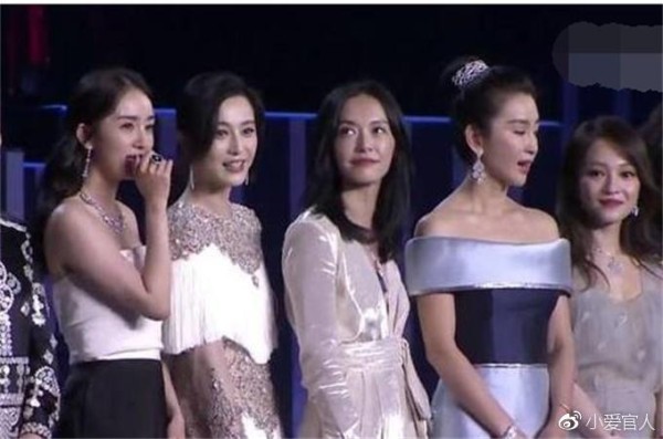 苏芒辞职，2018“芭莎明星慈善晚宴”将会如何举办？