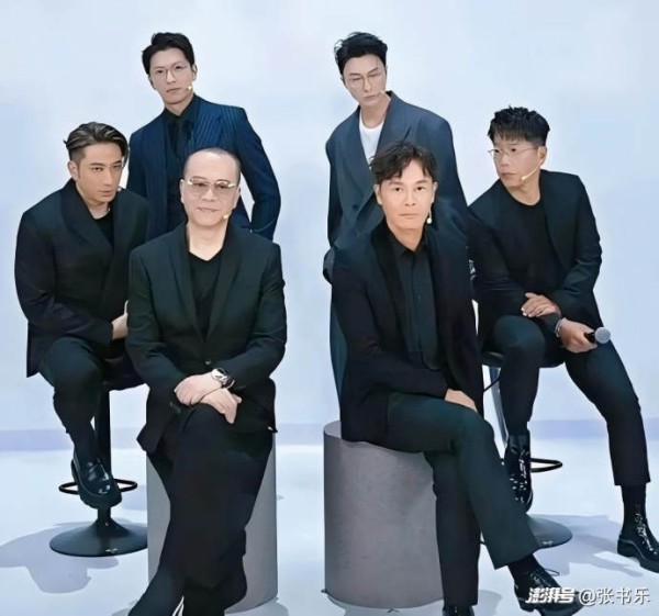 冲上热搜！300岁男团，参不透难念的经