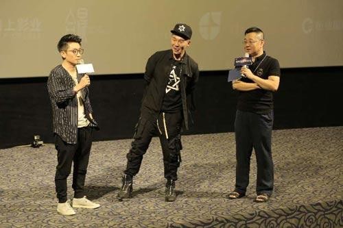 点击进入下一页