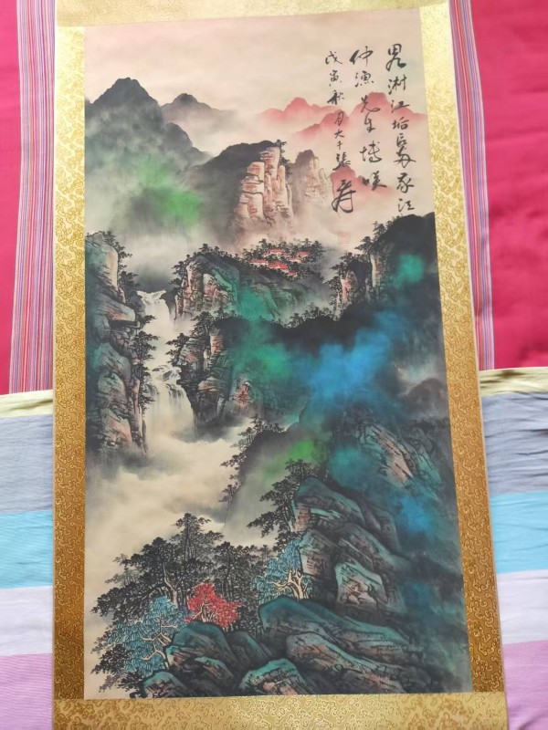 青绿溢彩，墨韵千秋——张大千青绿山水图品鉴