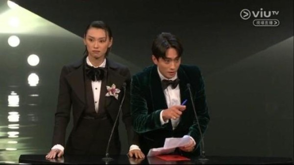 太尴尬！女演员公开道歉