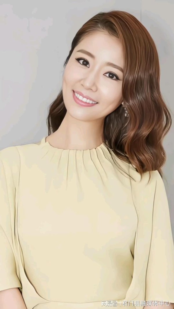 林心如：从荧幕偶像到人生赢家的蜕变之路，揭秘其演艺生涯与多彩生活