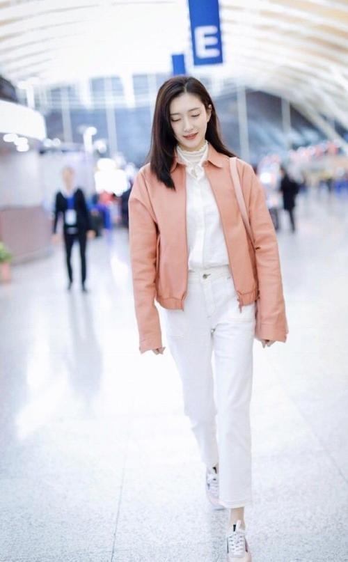 明星休闲穿搭图片女
