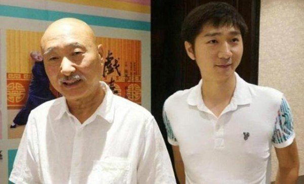 父子母女长得像不算啥，祖孙三代用一张脸才稀奇，这三家不得不服