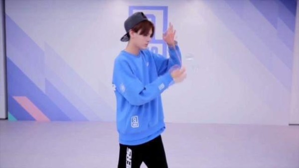 《偶像练习生》：学历都非凡，不仅有硕士生还有理工男！