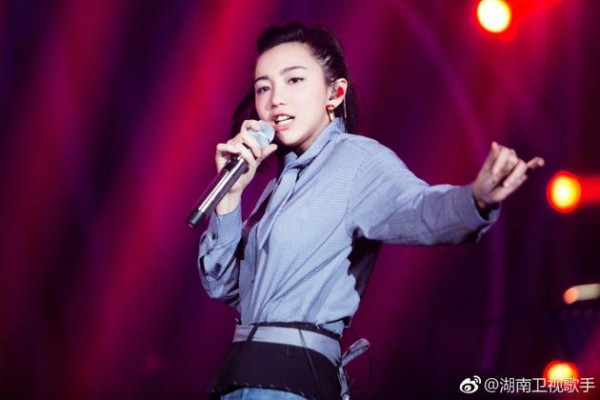《歌手》张天