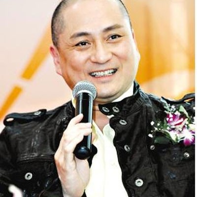 盘点婚姻之路坎坷，经历过“三入洞房”的明星。