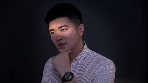 杜 进