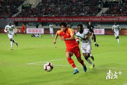 泰山有意潜力前锋 谈判进入关键阶段