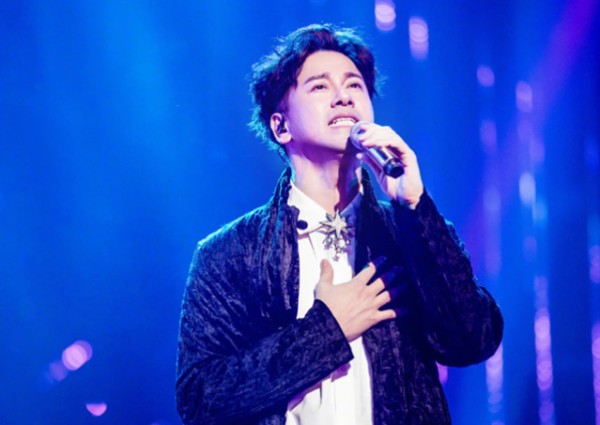 李圣杰<a target=
