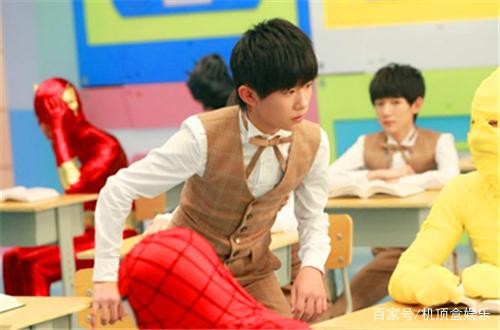 TFBOYS的成长历程：从被黑到被粉，他们经历了多少？