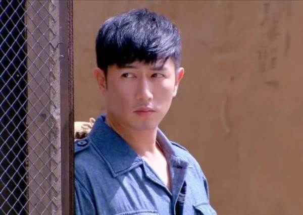 论捧新人的话还要数于正最牛，今日的荧屏巨星赵丽颖也是他捧红的