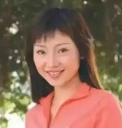 明星未成名前的照片，不说他们的名字，你能认出几个？