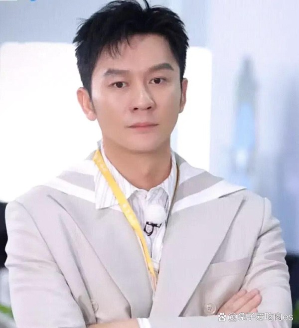 难道没人觉得李晨挺厉害的嘛...@兔子爱吃肉es的动态