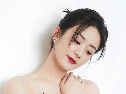 赵丽颖的私生活终究藏不住了，竟被自己的经纪人曝光出来