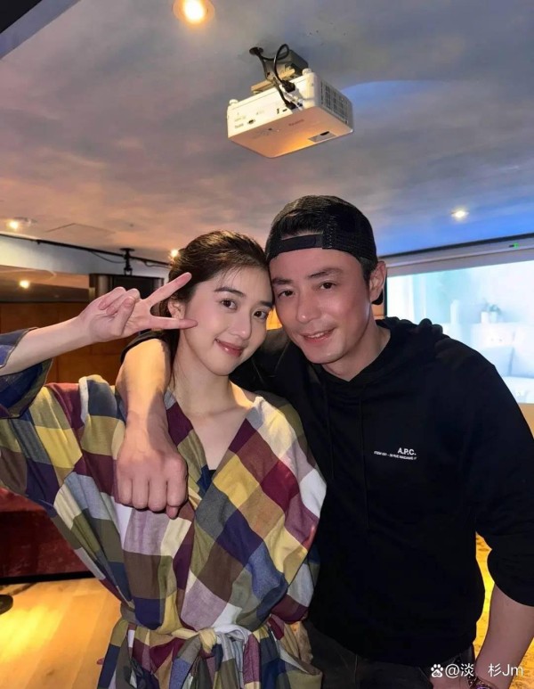 《花千骨2》剧组合影曝光，霍建华、林心如齐聚一堂