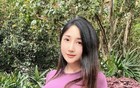 那条普通的牛仔裤，在翘臀姐姐身上却不普通了