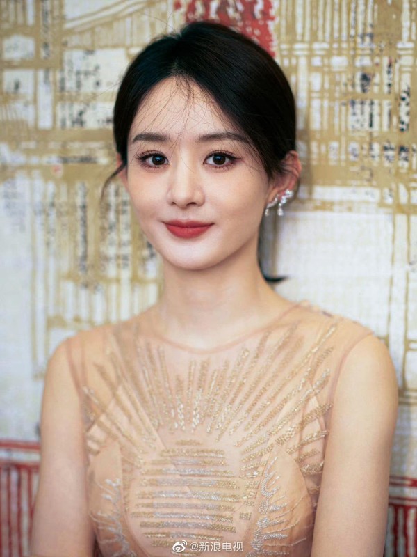 赵丽颖新剧来袭，多部佳作不容错过，《在人间》挑战多重人格分裂
