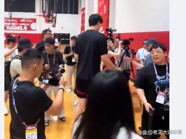 媒体：期待杨瀚森在NBA站稳脚跟 夏季联赛备受瞩目