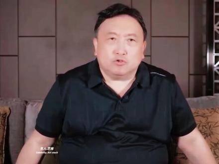 王晶曾提到,万梓良气场十足,连周润发都得认真配合