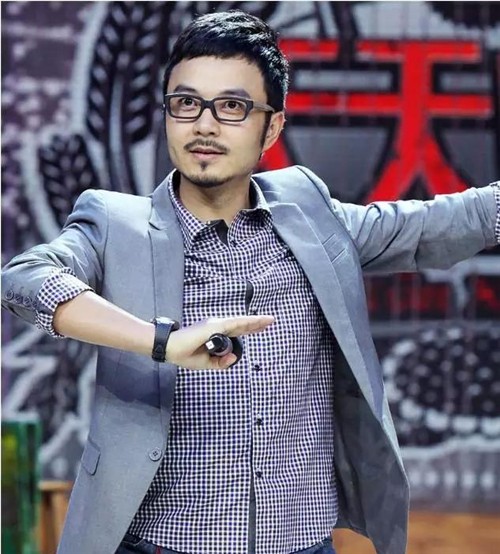 娱乐圈里谁才是撩妹高手 盘点追女星那些花招