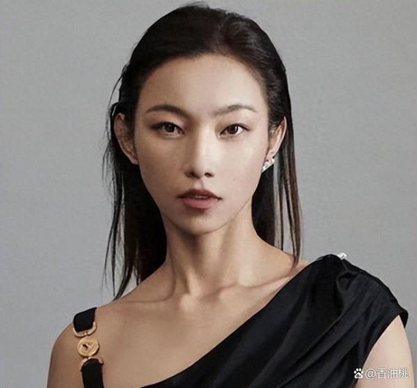 从委培生到明星，那尔那茜的轨迹为何让众人关注