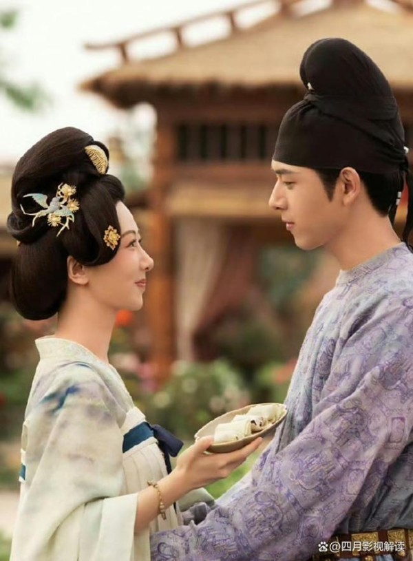 杨紫李现锦绣芳华开分7.2 评分争议映射观众分化