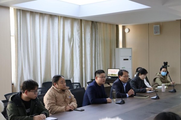 音乐学院优秀校友涂明星回访母校座谈会