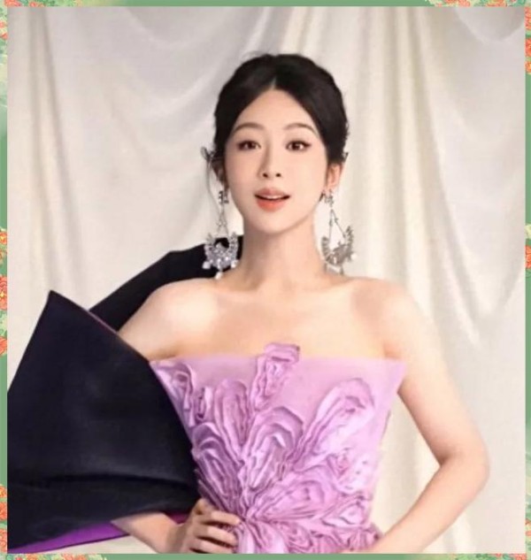 杨紫32岁生日美照引发医美争议：回归演技的本源