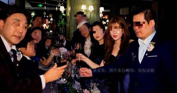 熬过去成为宋慧乔，熬不过去沦为张紫妍，揭秘乔妹不堪回首成名史