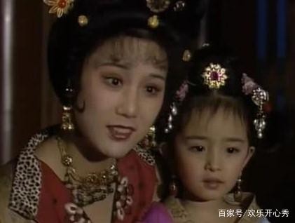 盘点当红明星的第一部戏，杨幂演公主，颖宝跑龙套，最惊艳的是他
