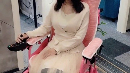 向晨曦积极向上乐观正能量励志关注罕见病进行性肌营养不良渐冻人最美残疾人女神宝马坐骑电动轮椅族