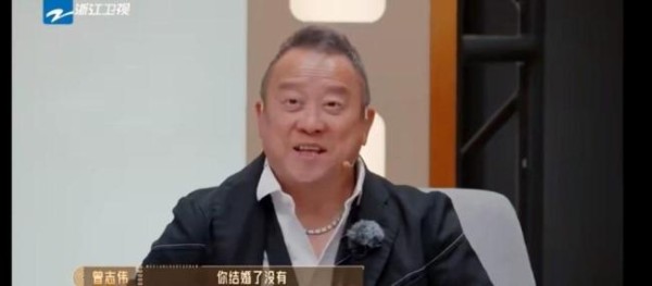 曝王鸥与何九华复合低调登记 疑似女儿曝光
