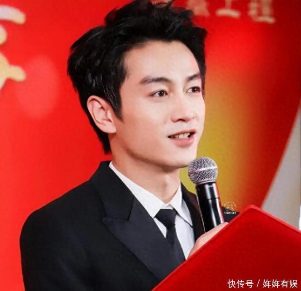 离婚4个月后，再看陈晓现状，才发现他跟陈妍希根本就不是一路人