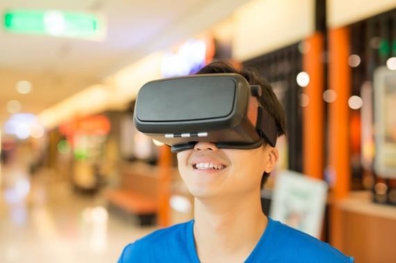 VR时尚把你从现实世界拉进虚拟世界的潮流单品