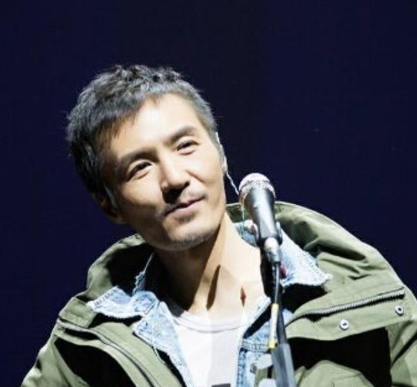 盘点那些娱乐圈的“佛系”歌手，最后一个你肯定猜不到