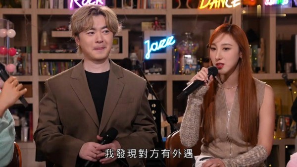 《J MUSIC》节目片段