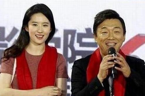 娱乐圈里的同班同学, 相差13岁的同班同学, 你知道是谁吗?