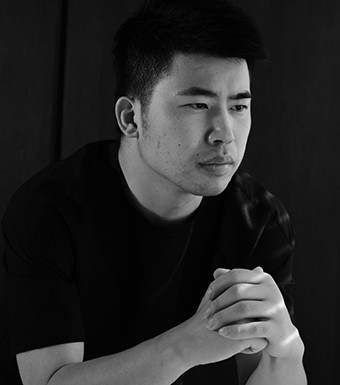 李本雄